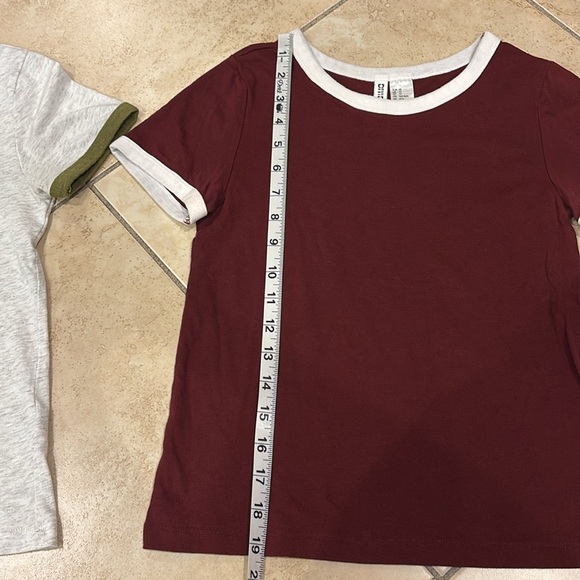 H&M DIVIDED basic tees - Picture 9 of 9